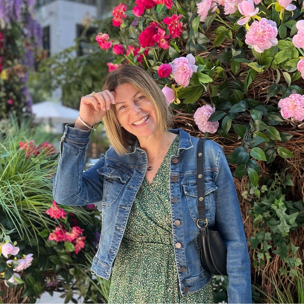 Meet your Posher, Suzanne